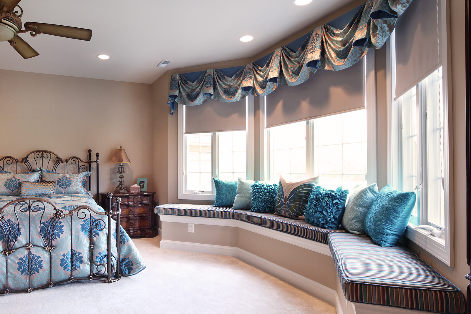 Valances vs. Cornices: Choosing the Perfect Top Treatment for Your Windows