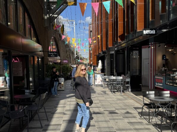 Design Journey: London Art and Charm