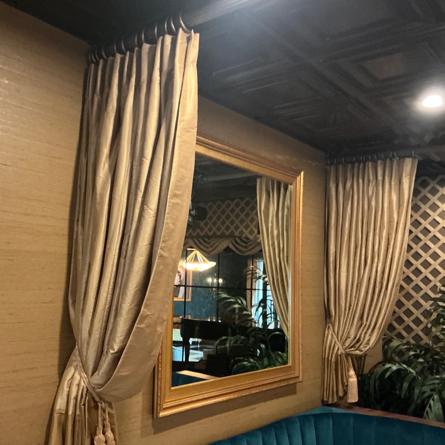 Restaurant Booth Drapery Nj